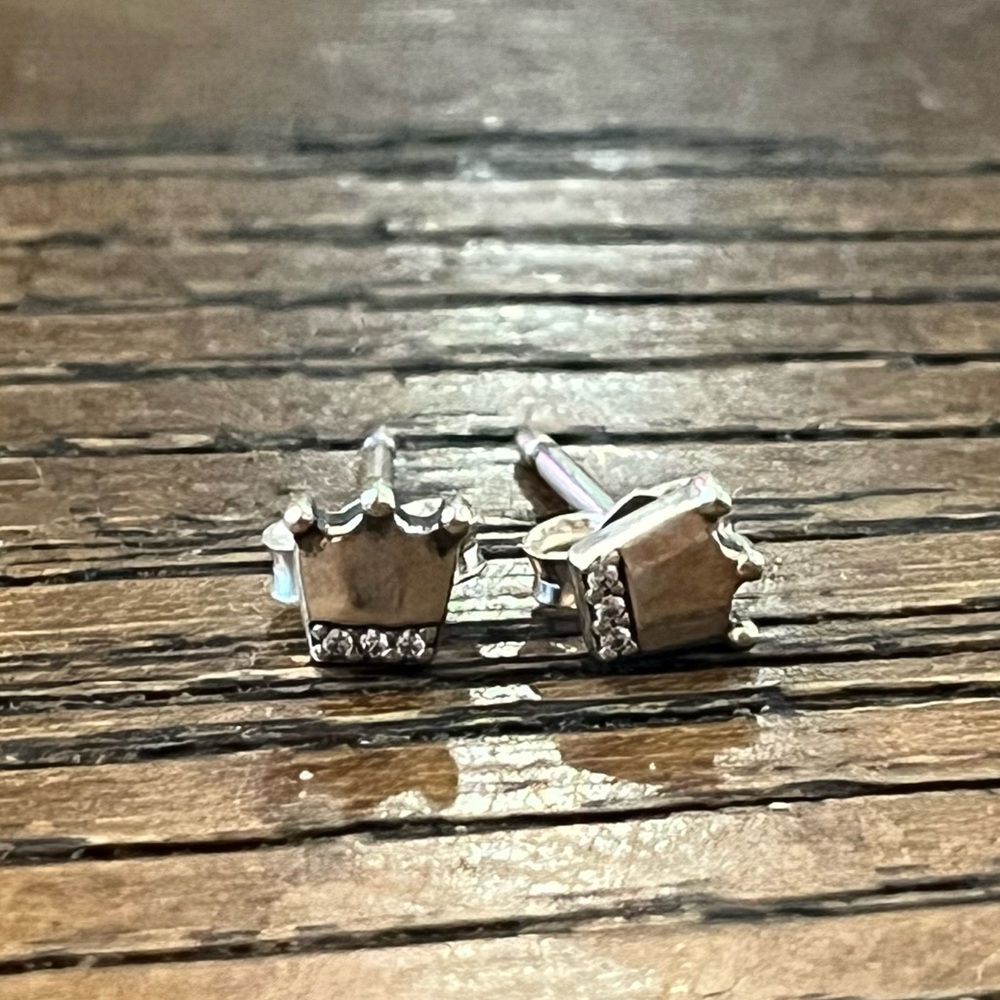 Pandora silver crown earring studs